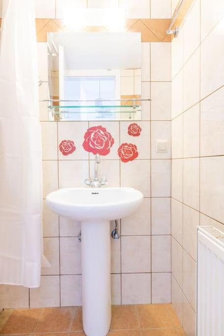 Urban Apt Next University 4 Ираклио Екстериор снимка