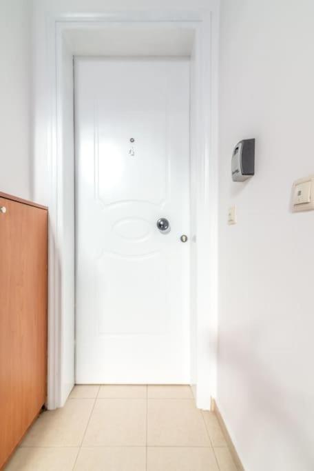 Urban Apt Next University 4 Ираклио Екстериор снимка