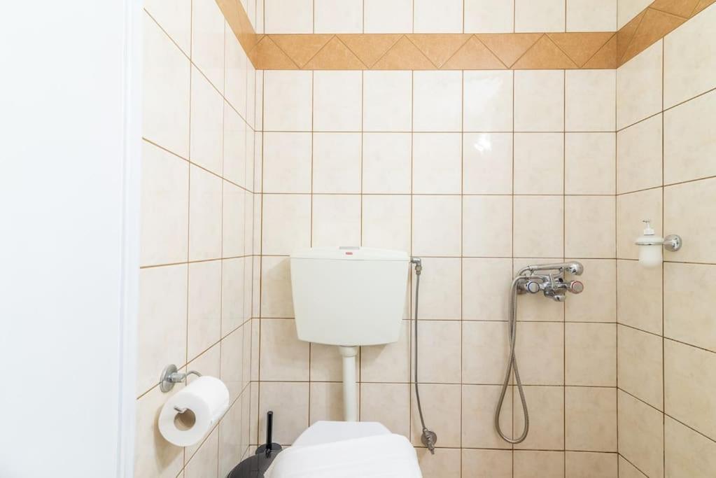Urban Apt Next University 4 Ираклио Екстериор снимка